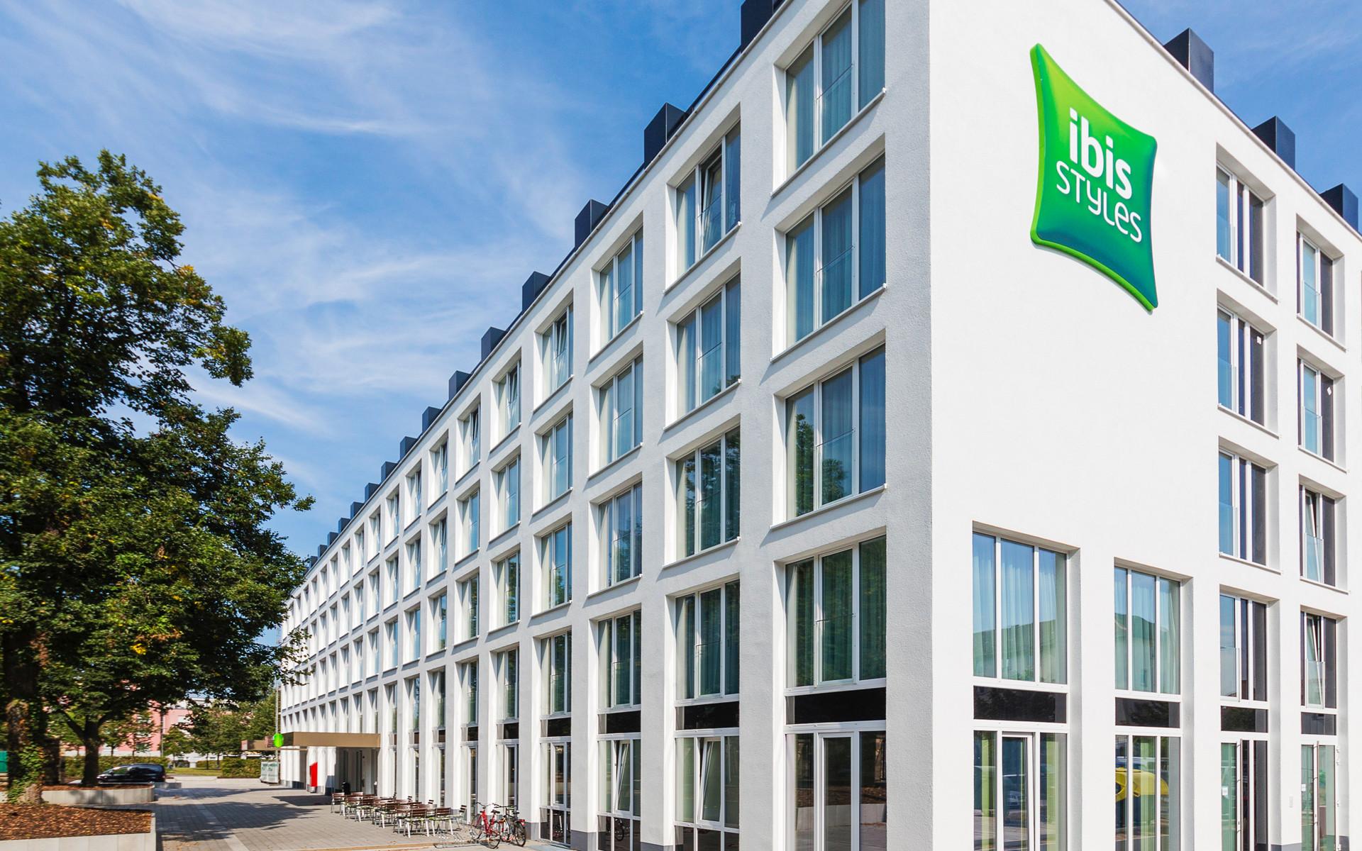 Отель Ibis Styles Rastatt Baden-Baden Экстерьер фото