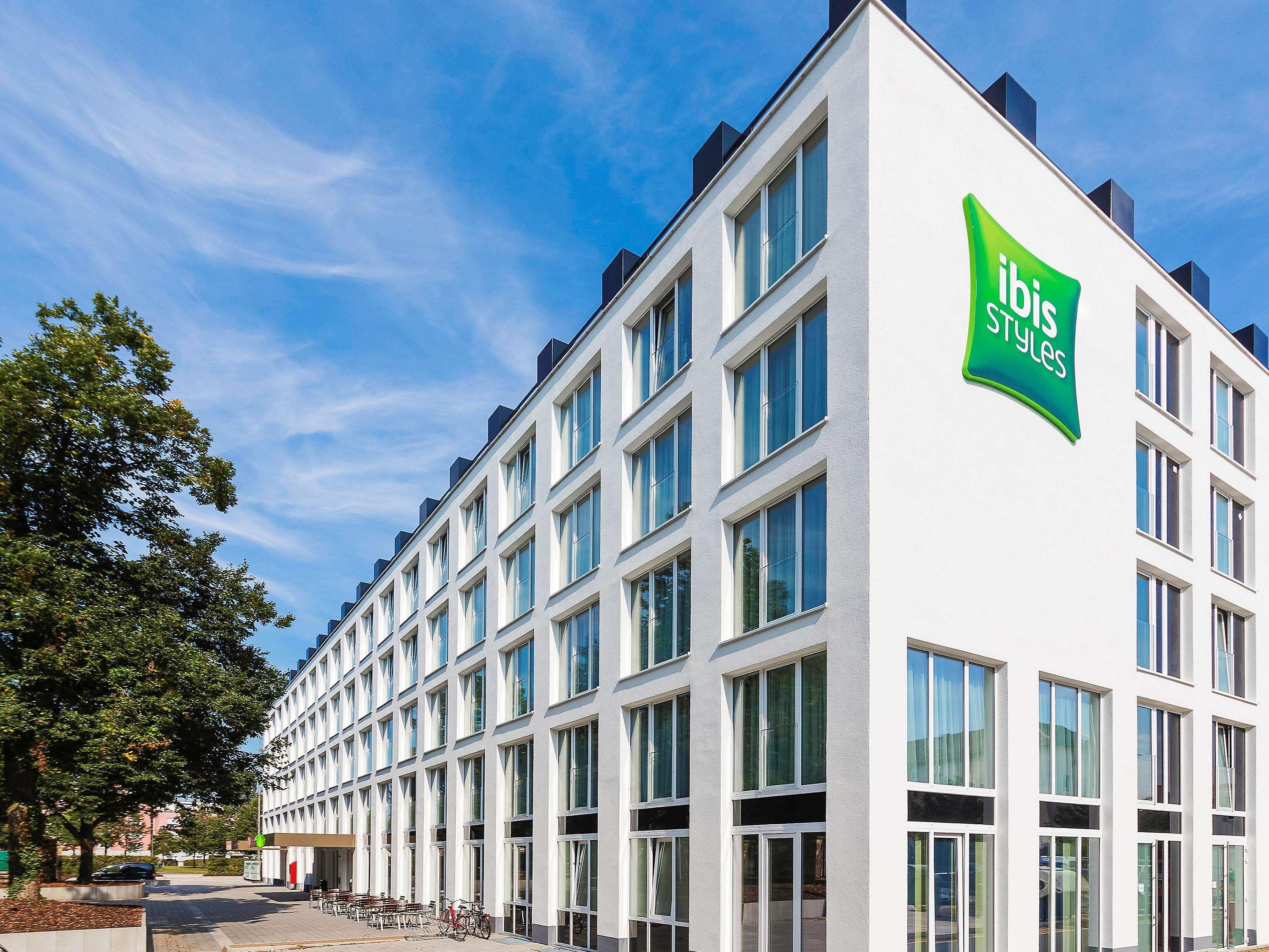 Отель Ibis Styles Rastatt Baden-Baden Экстерьер фото
