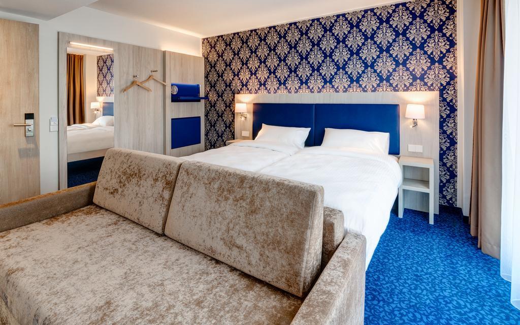 Отель Ibis Styles Rastatt Baden-Baden Экстерьер фото
